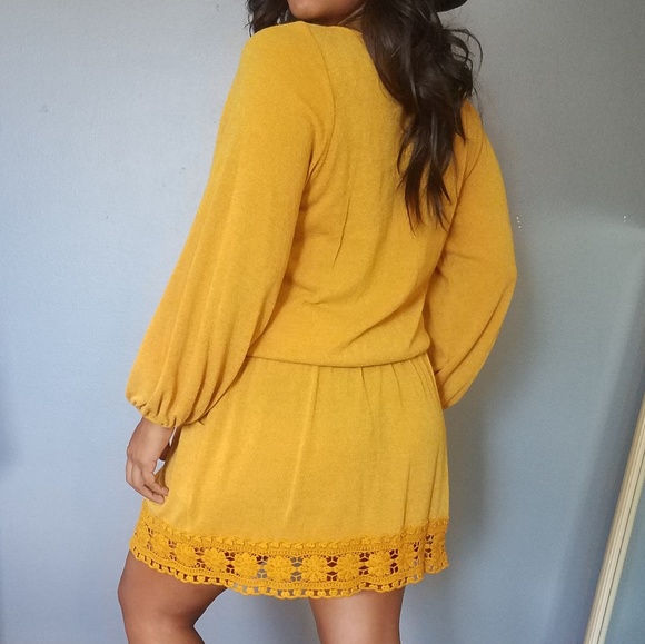 2FOR$25| MUSTARD YELLOW CROCHET TUNIC DRESS - Picture 4 of 5
